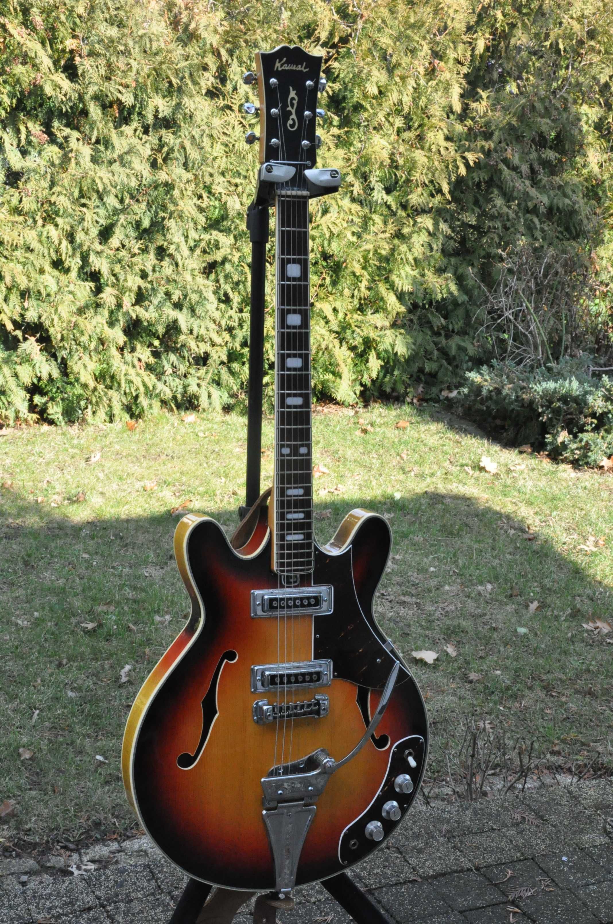 Gitara semi hollow body Kawai.