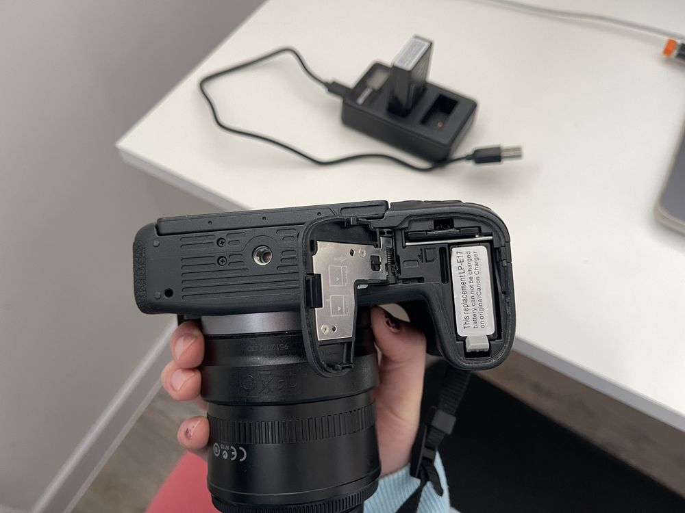 Canon EOS RP body бездзеркальна камера