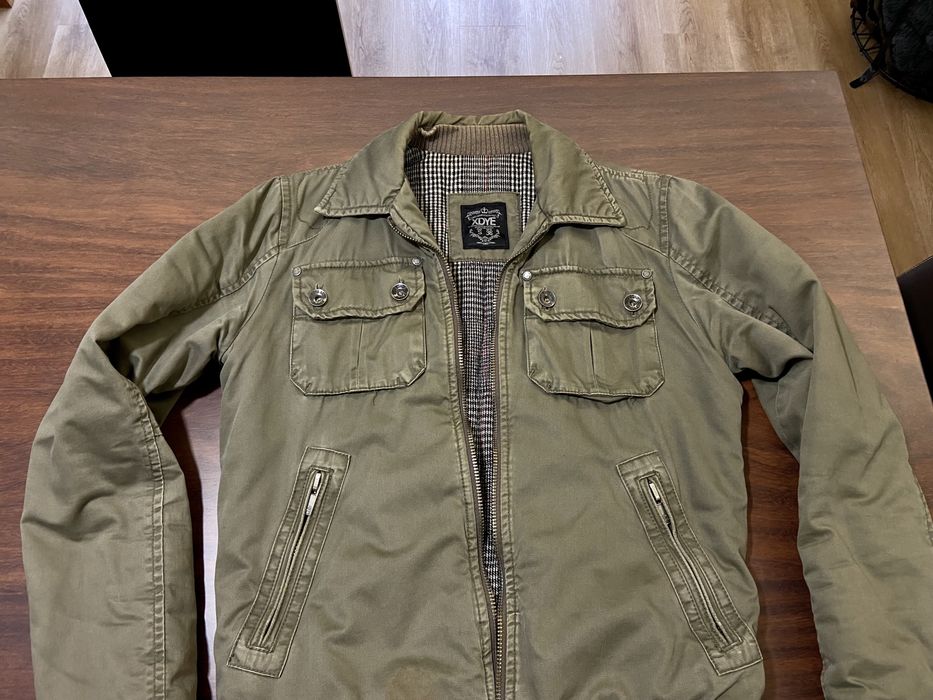 Casaco estilo militar