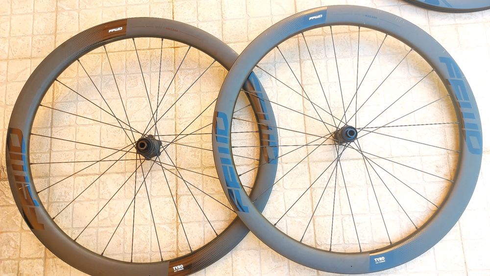 Rodas de carbono Disco  Fast Forward Tyro