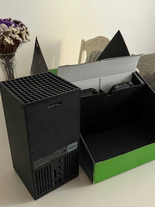 Microsoft Xbox Series X (1TB)