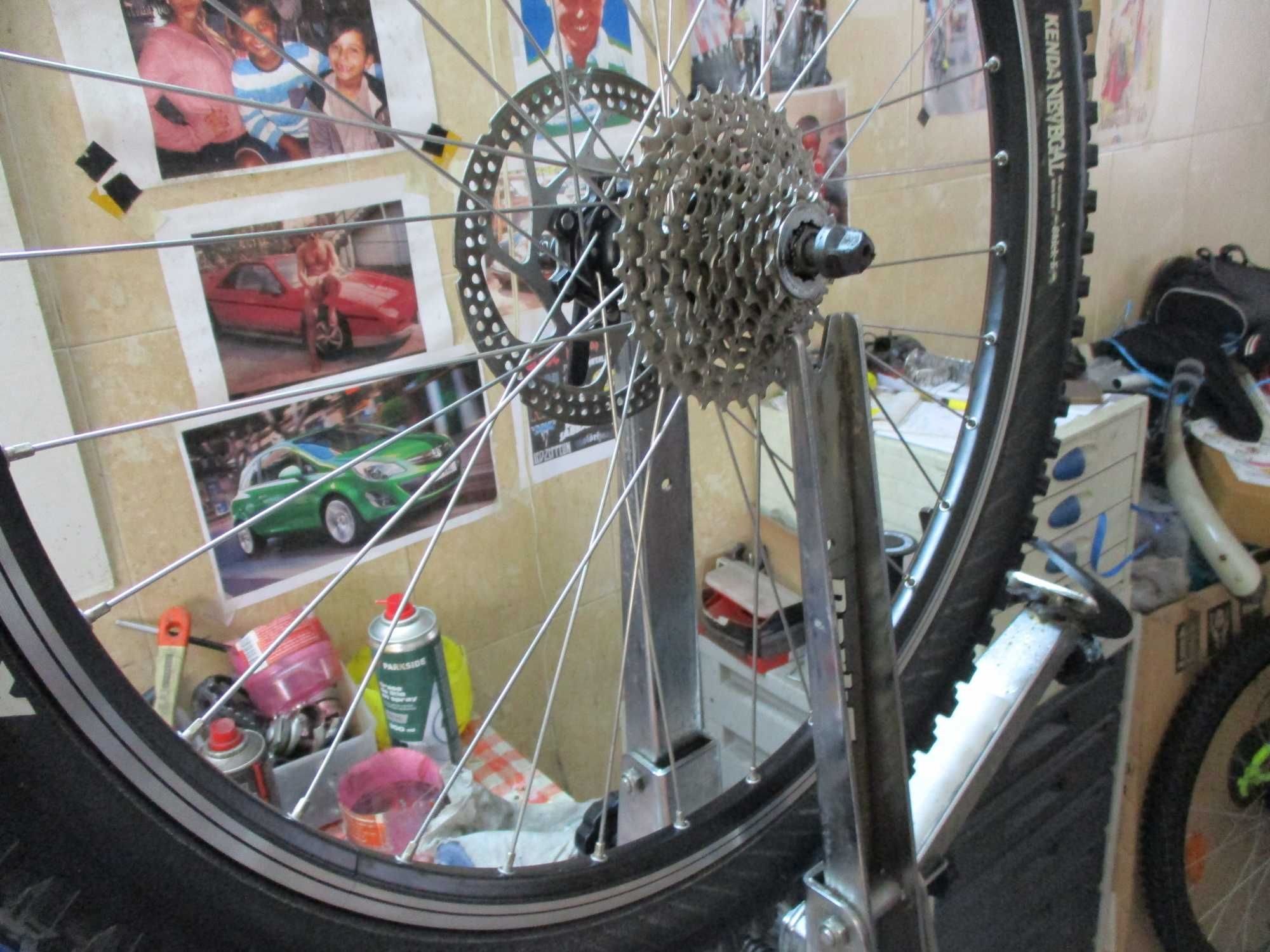 Rodas 26, c/ cubos, cassete 9V e disco 160 Shimano