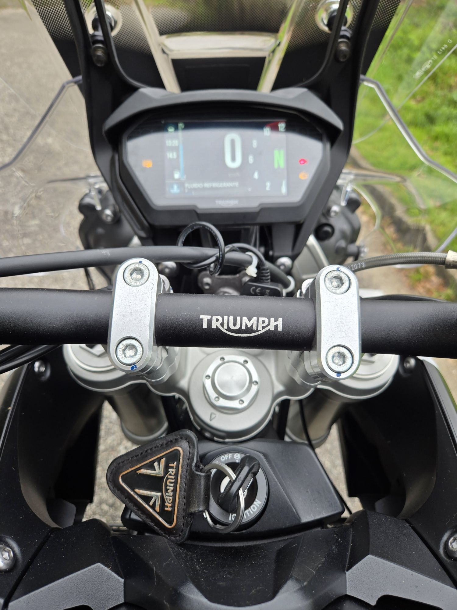 Triumph Tiger XRT 800