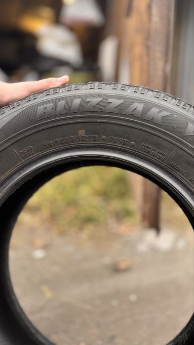 Bridgstone Blizzak 205/65/16 зима