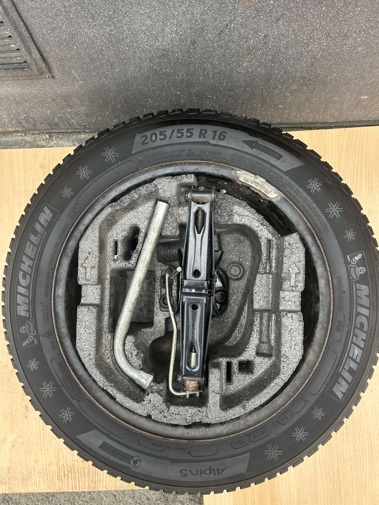 Домкрат VW Passat B6 B7 B8 Golf 6 7 Touran Skoda A5 A7 Super B