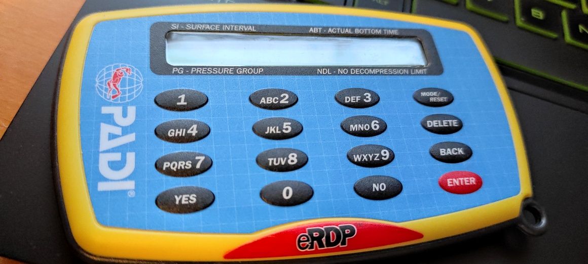 PADI 70031 eRDPML Multi level Recreational Dive Planner
