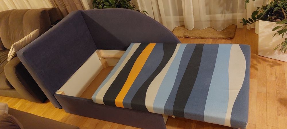 Oddam tapczan dziecięcy