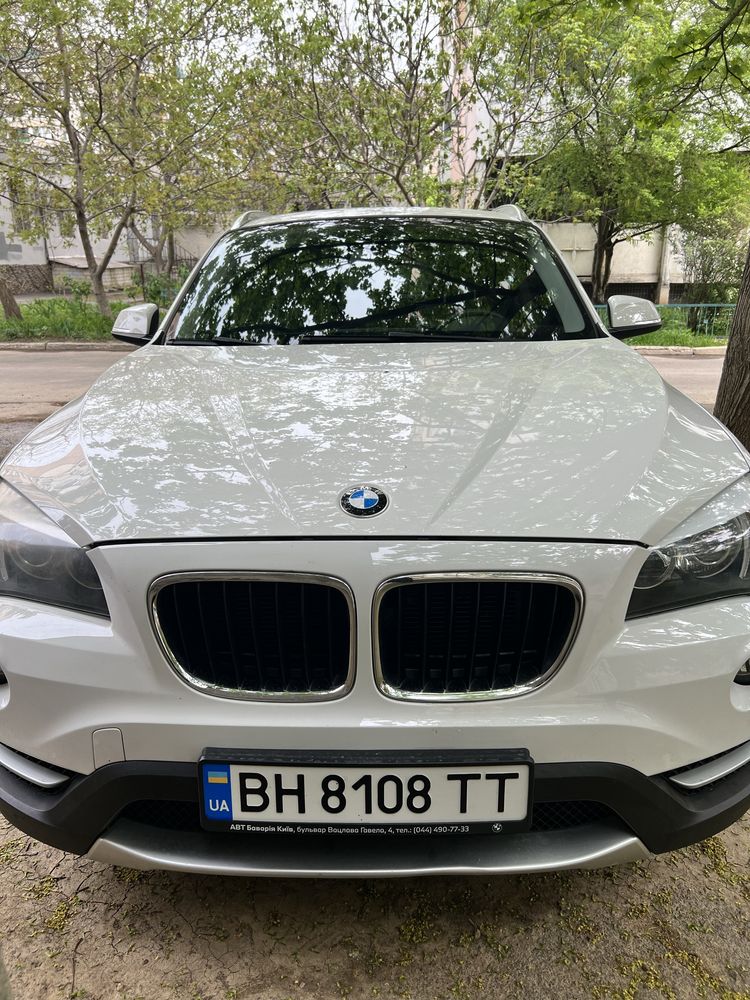 Продам BMW X1 2013