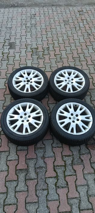 Opony zimowe z felgami 225/45/R17