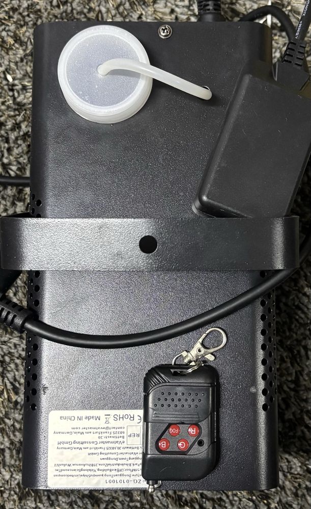 Wytwornica dymu 700W RGB
