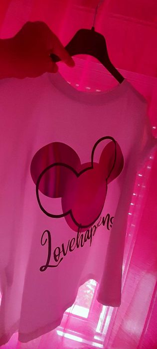 T-shirts e blusas variadas muito Trendy