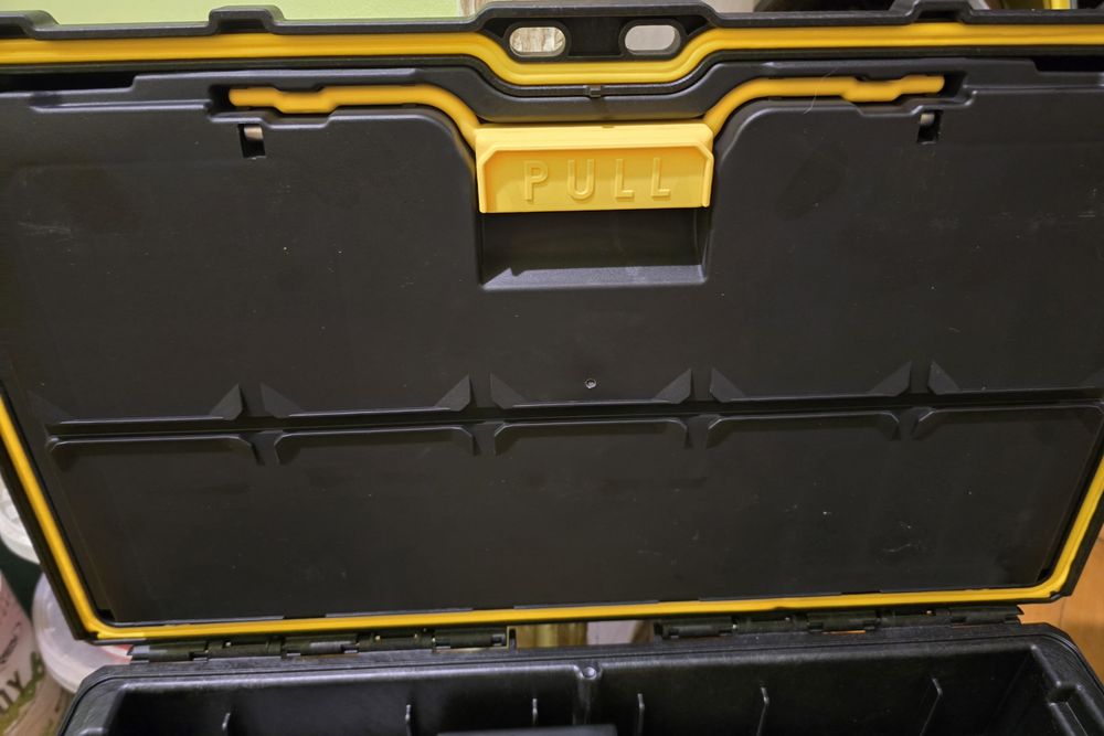 Кейс Dewalt ToughSystem