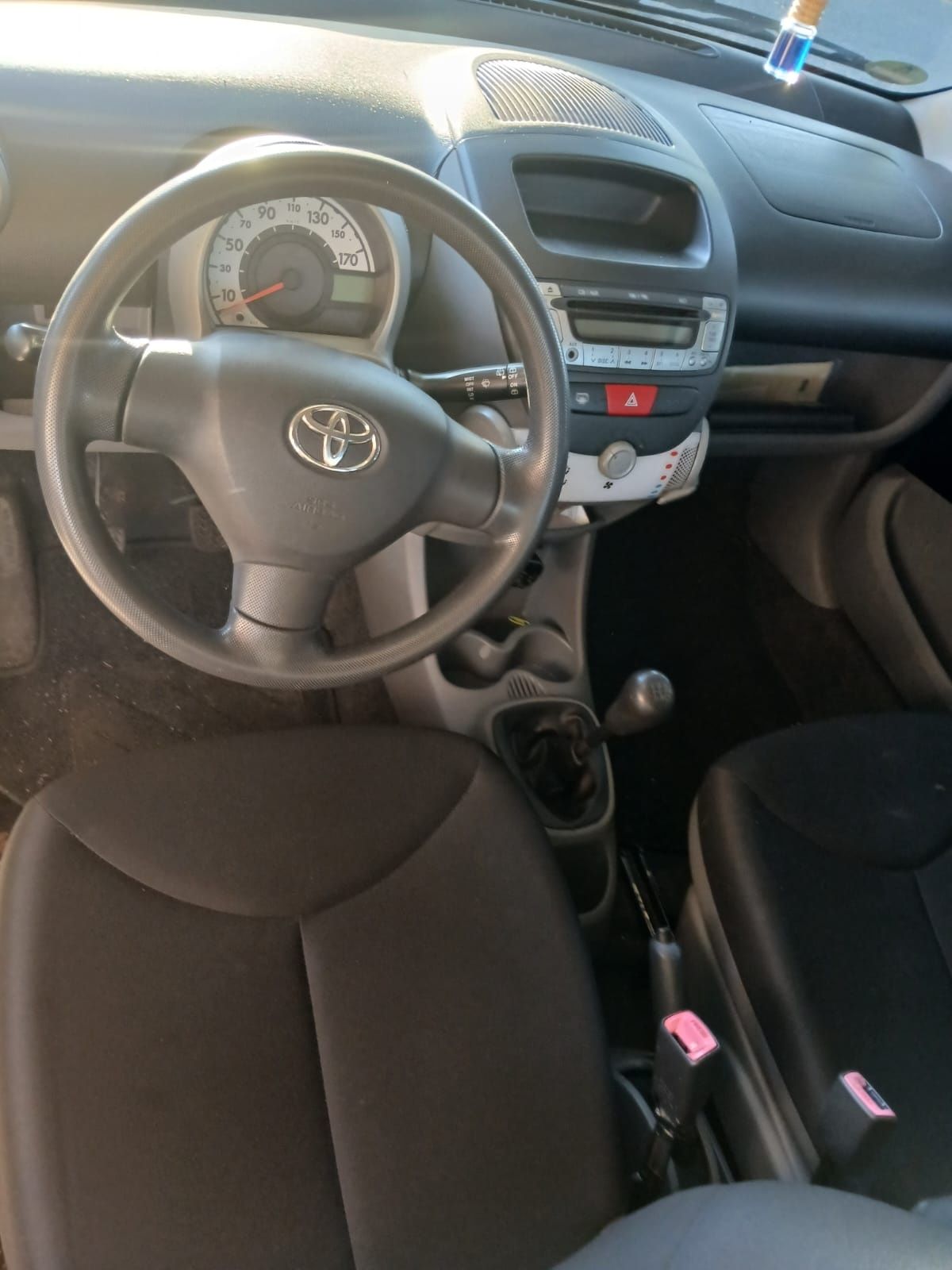 Toyota Aygo 1.0 básico, 2010