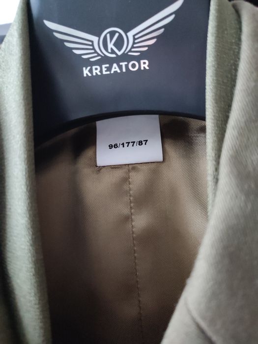 Mundur galowy wojsk lądowych wz 108/MON oraz płaszcz wz 215/MON