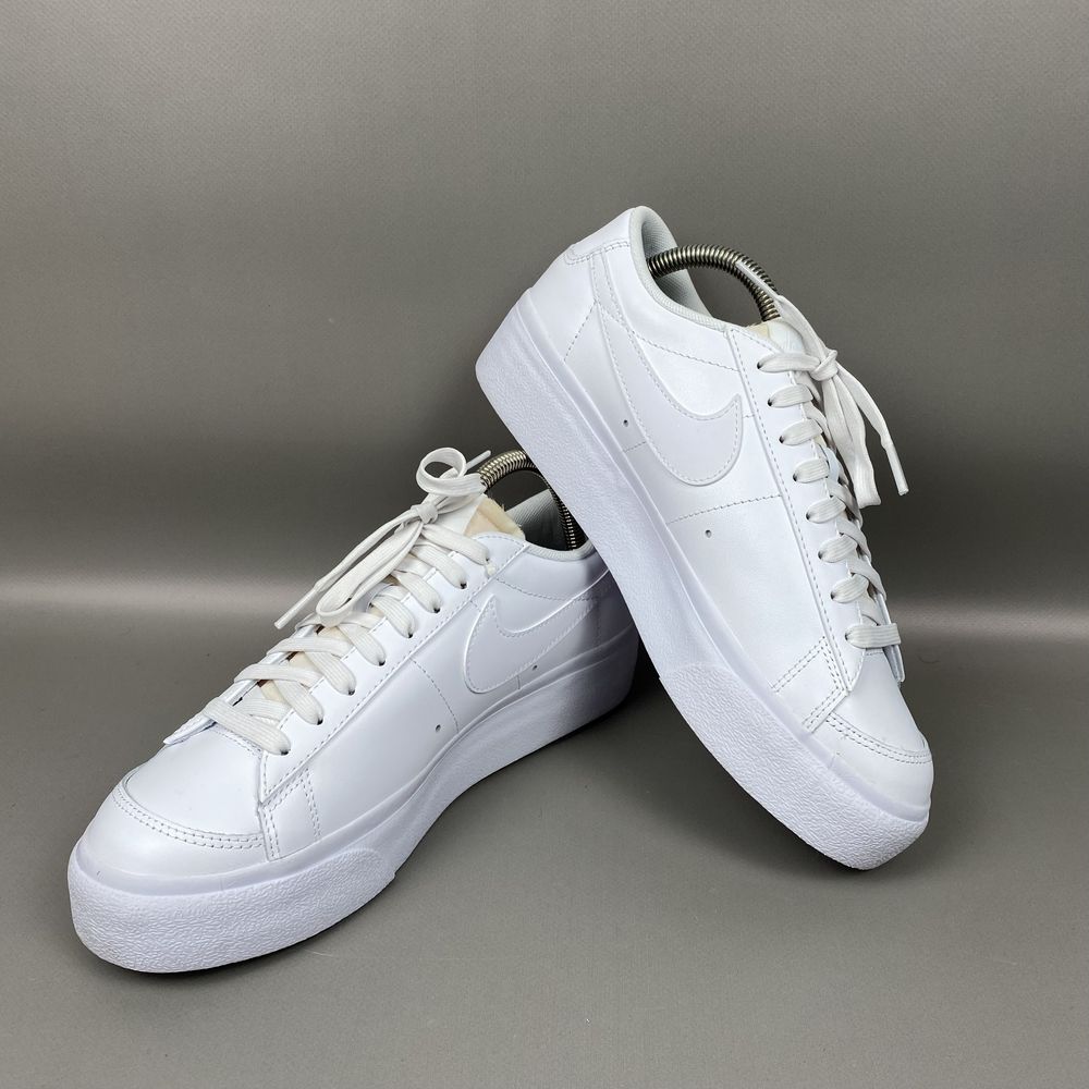 Кросівки жіночі Nike Blazer Low Platform White DJ0292-100 Оригінал