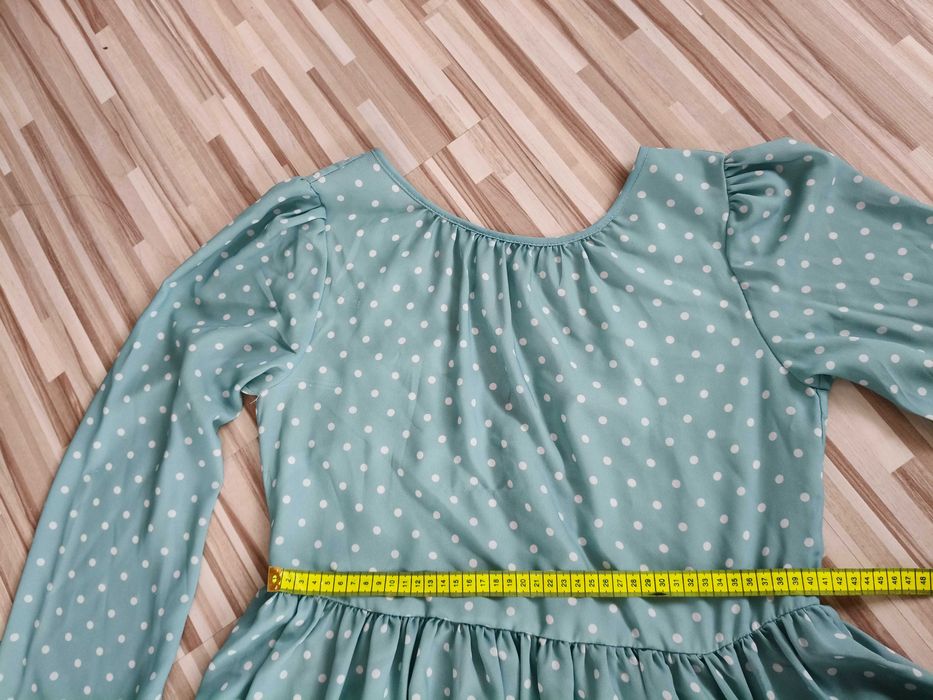 Midi sukienka miętowa w groszki, szyfonowa, M, Emu