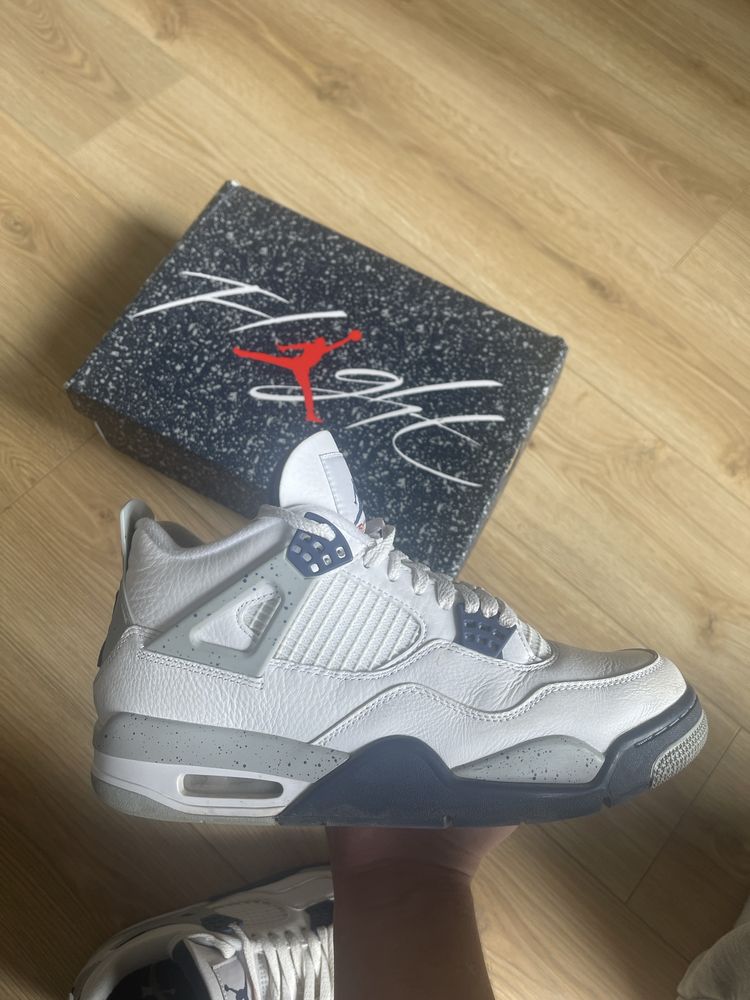 Jordan 4 Midnight Navy