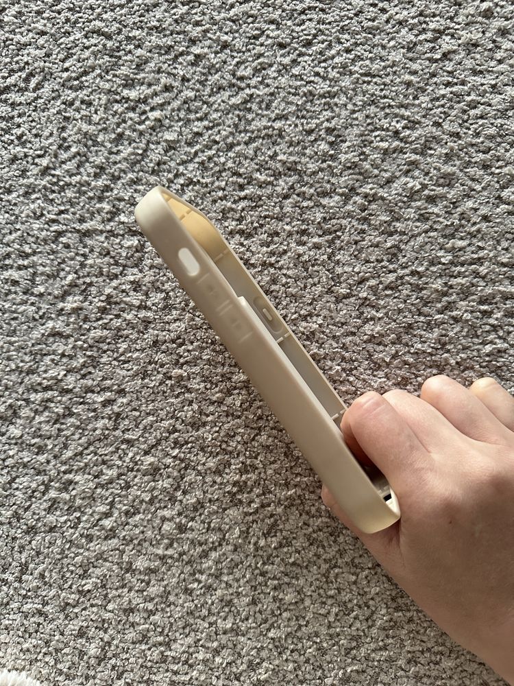 Obudowa etui Iphone 14 pro kwiatki Brigerton