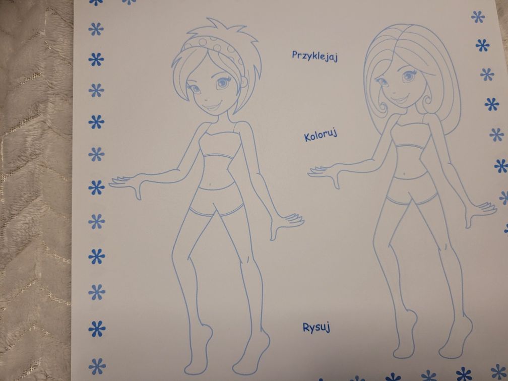 Kolorowanka i wyklejanka.Top modelki na pokazie mody