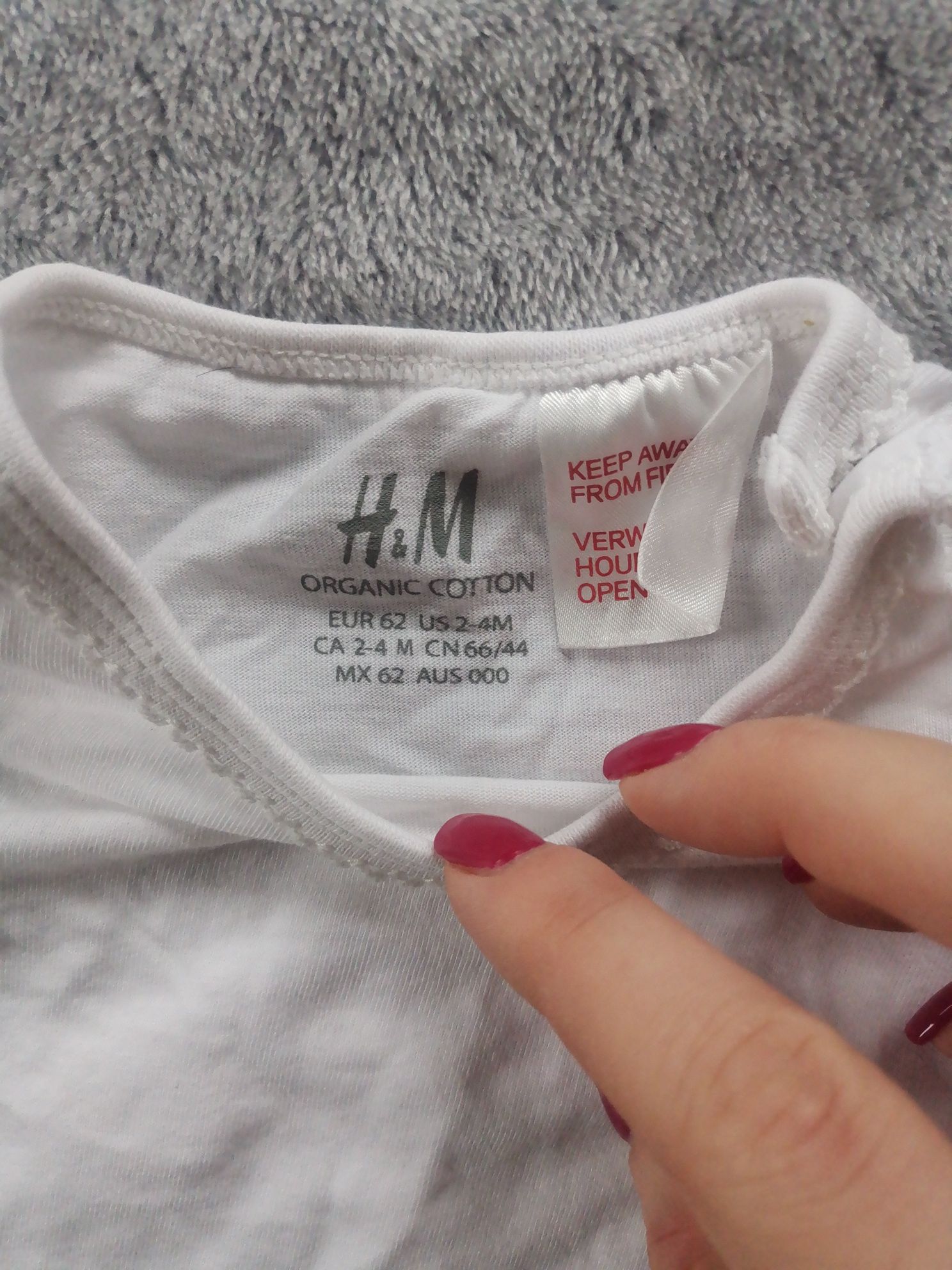 Bluzka bluzeczka długi rękaw H&M biała 62