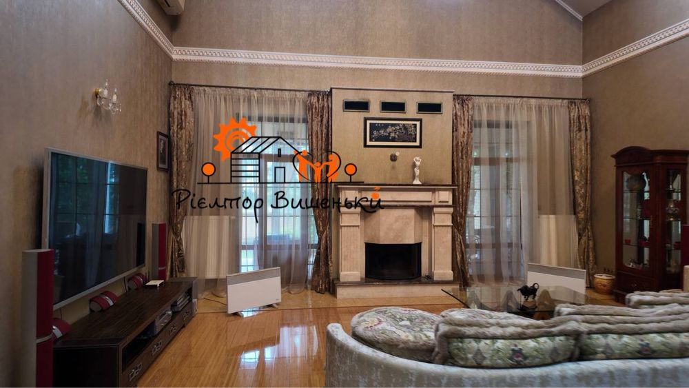 Терміновий продаж маєтку в КМ «Золоче» Вишеньки / Гнідин