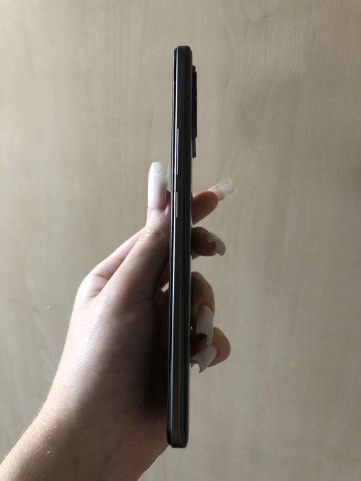 Продам Realme 8 6/128