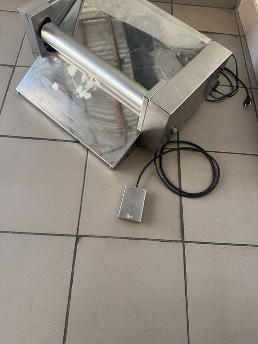 Тісторозкатка Електрична Професійна