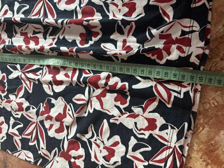 Długa sukienka w kwiatki Esmara