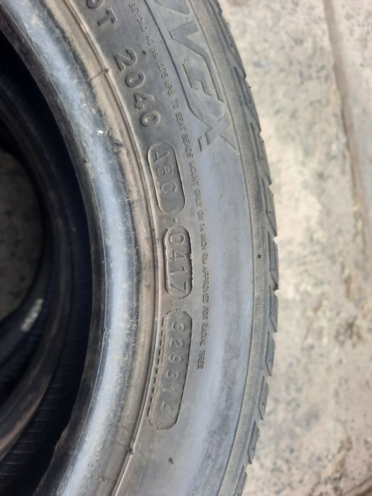 Продам ризину комплект 155-70 Р-14 зима