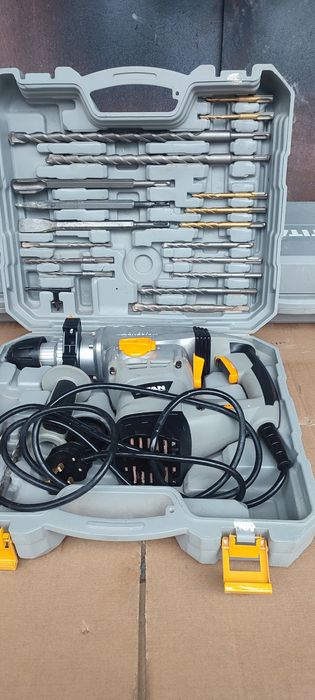 Потужний перфоратор 1500 ватт TITAN з Англії