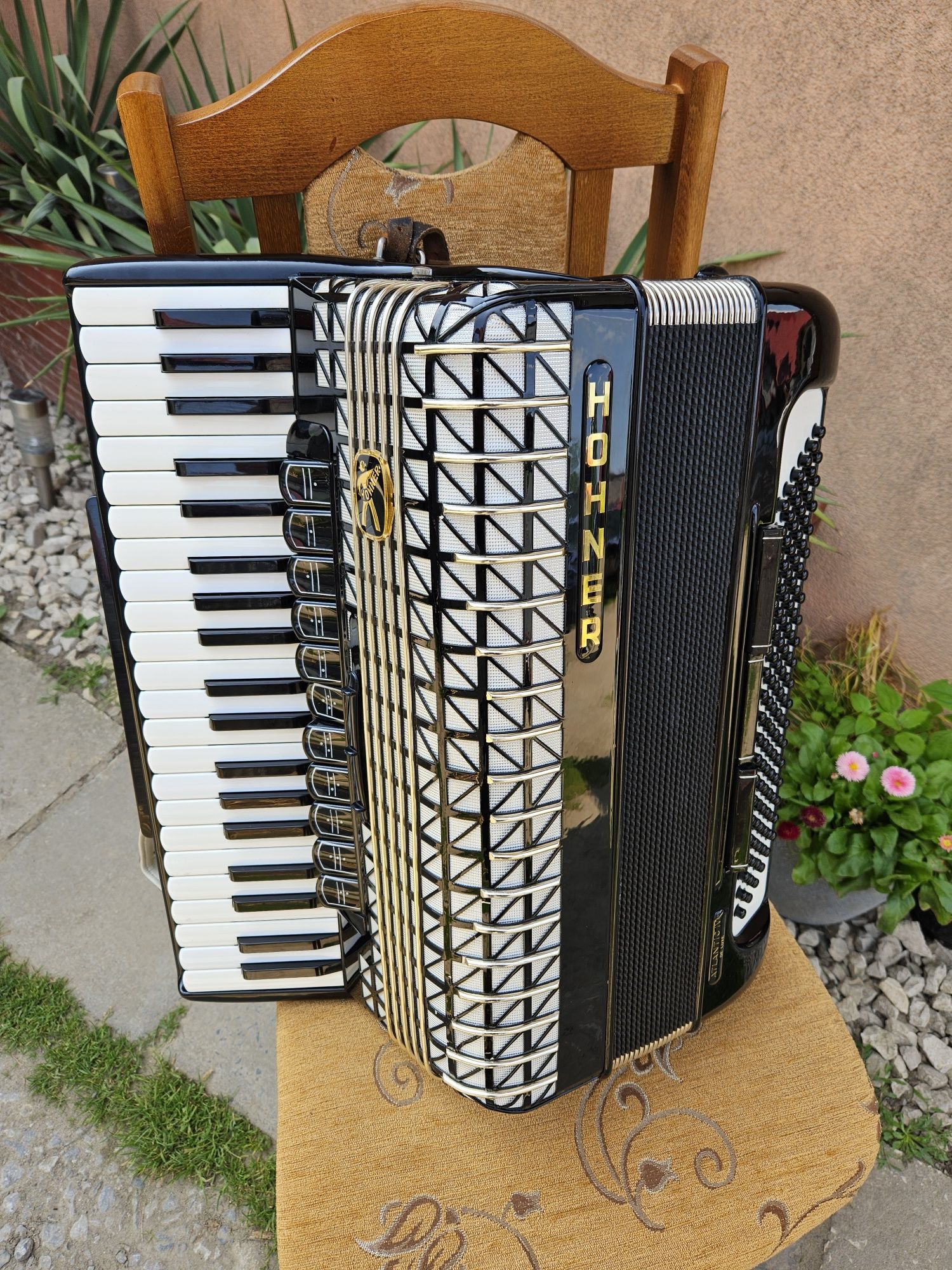 Akordeon Hohner Atlantic IV De Luxe 120