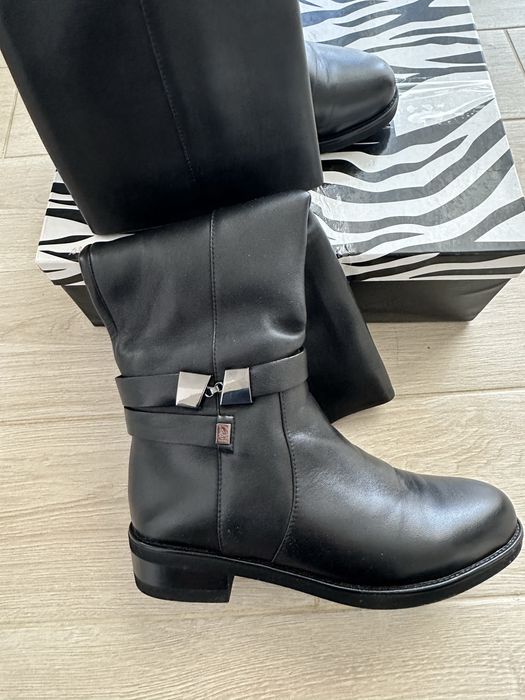 НОВІ зимові чоботи 37 розмір