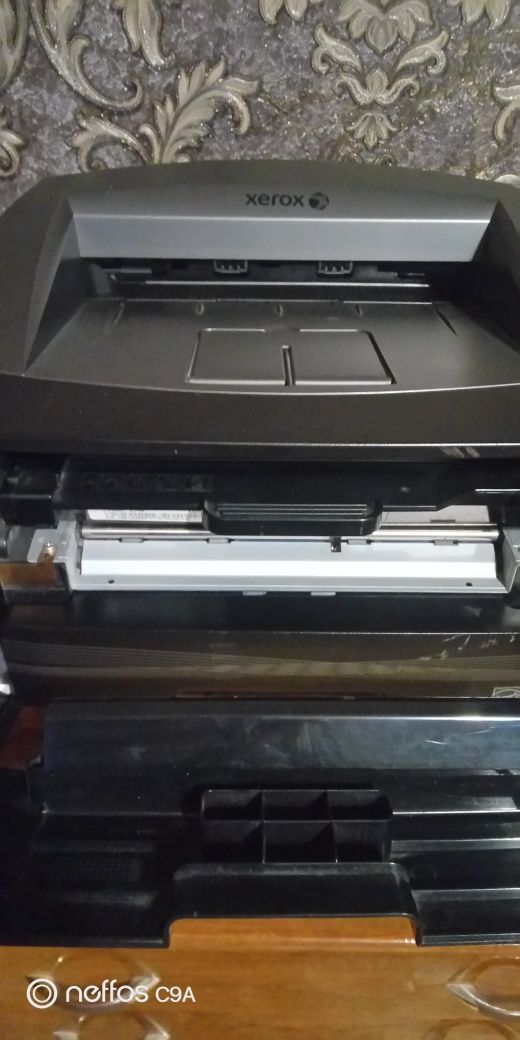 Лазерний принтер xerox phaser 3140.