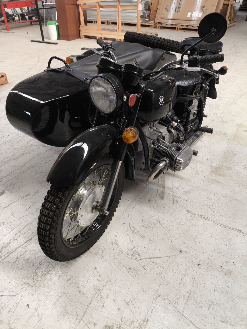 Vendo Dnepr 16 2WD com sidecar