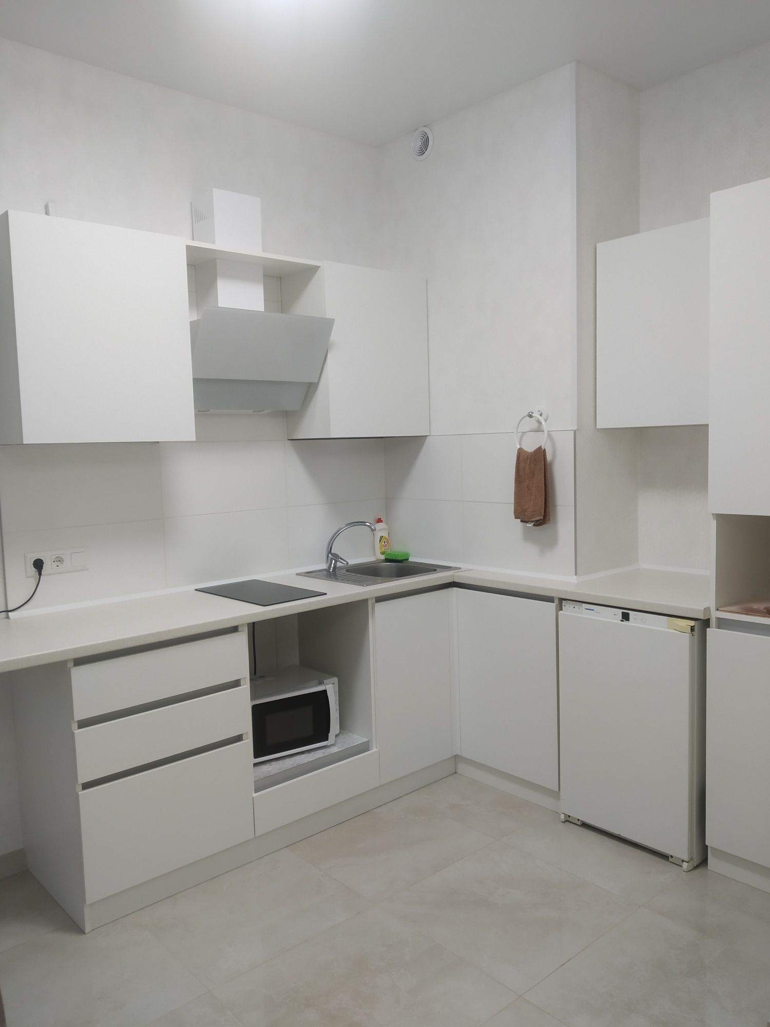 Квартира Аркадия,Элегия парк 2-й эт. от хозяина,есть укрытие,генератор