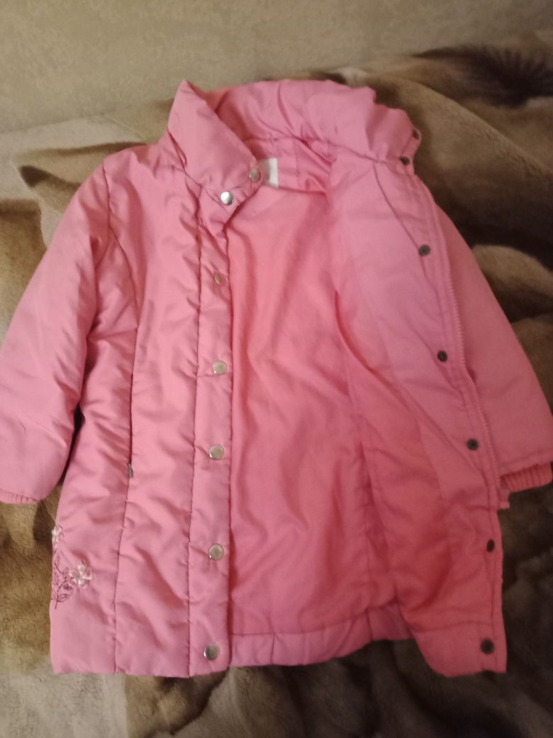 Курточка, пальто на дівчинку 4 роки
