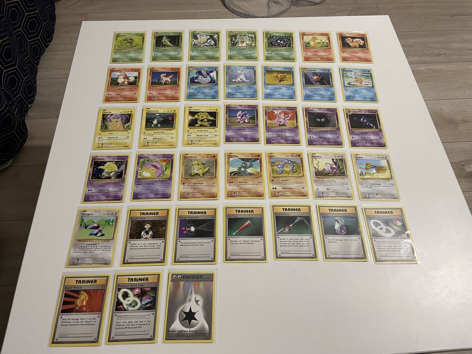 38 kart Pokemon Evolutions idealne z boostera do koszulki