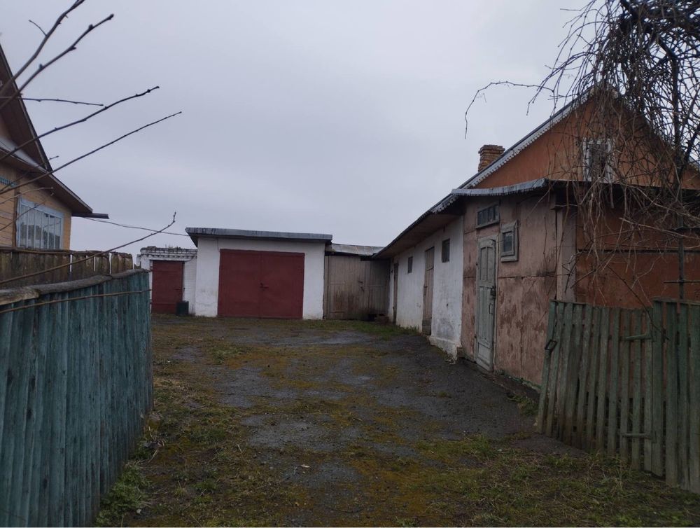 Продається будинок в с. Шостаків