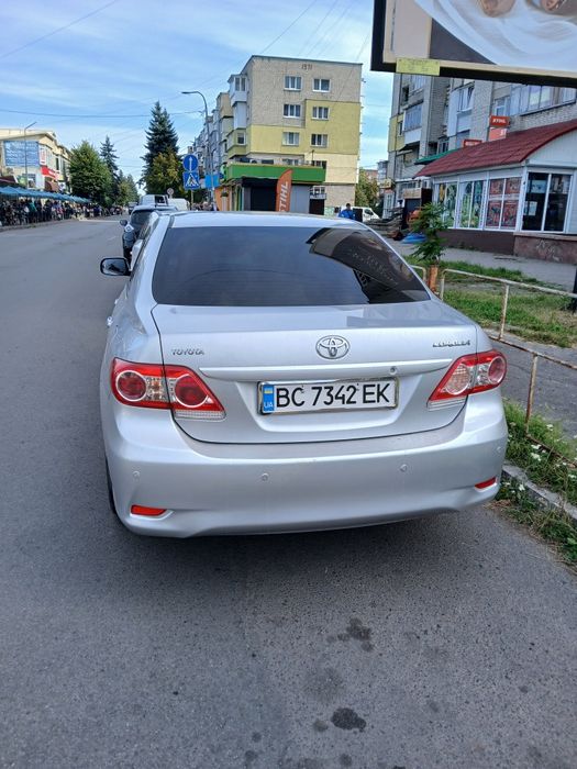 Продам легковий автомобіль Тойота Корола в хорошому стані. 1.6