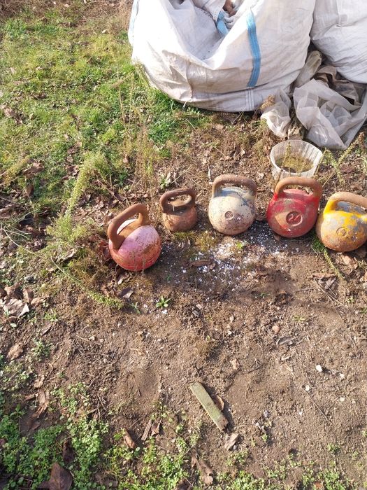 Продам гирі бу в гарному стані само вивоз