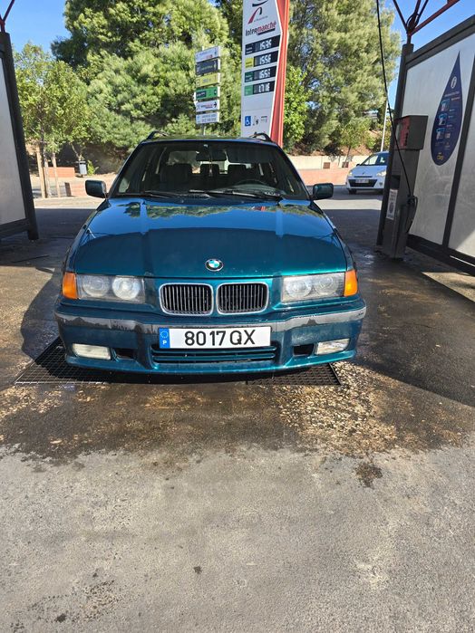 Vendo bmw 318tds touring