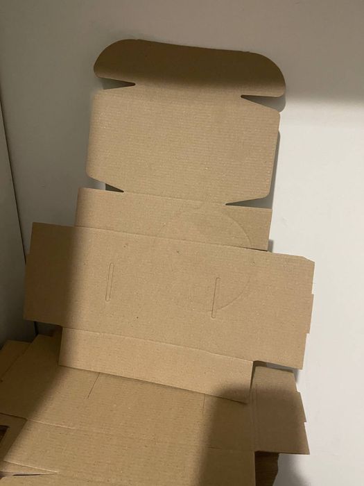 крафтовые картонные коробки для упаковки небольшие