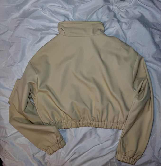 Укорочений бомбер