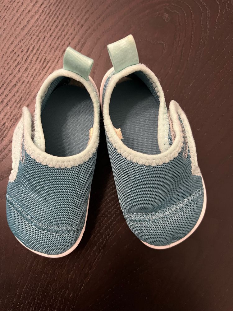 Sapatos de bebé para praia