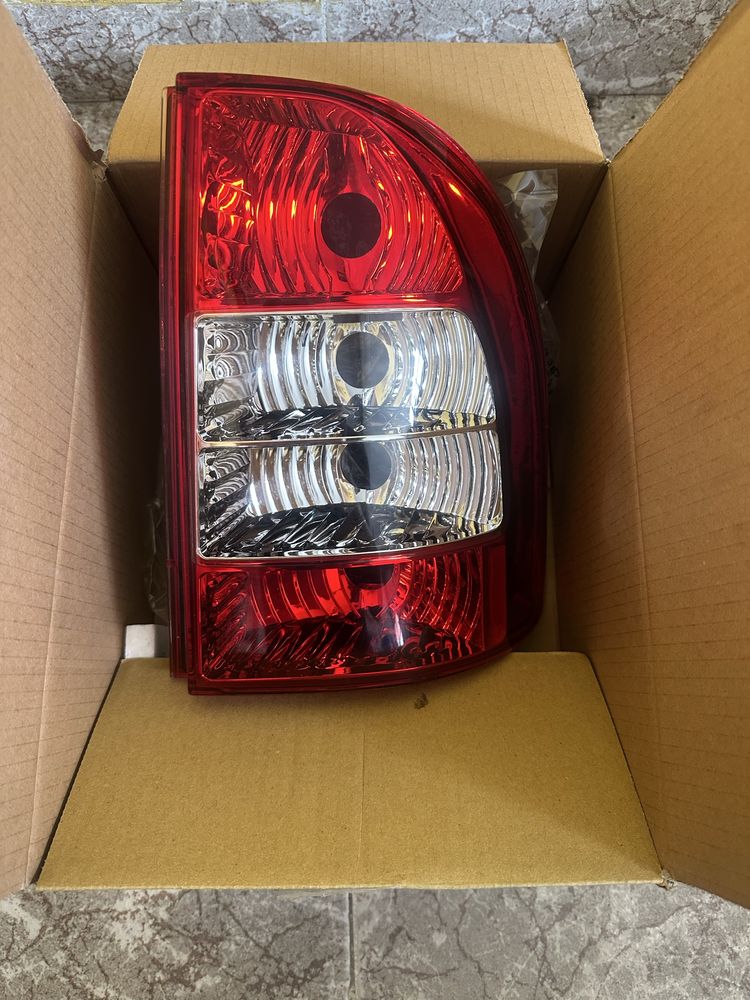 Farolins Fiat Strada