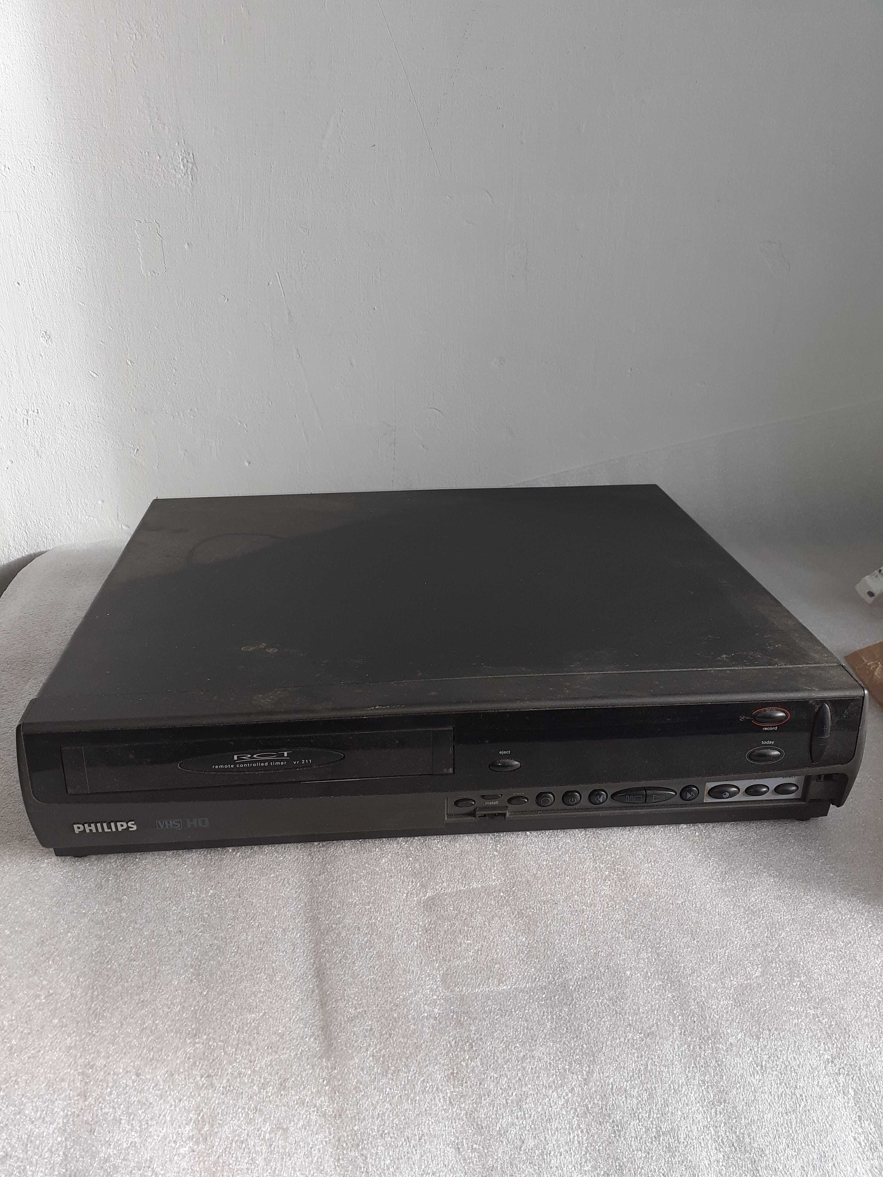 Magnetowid wideo VHS PHILIPS VR211/02