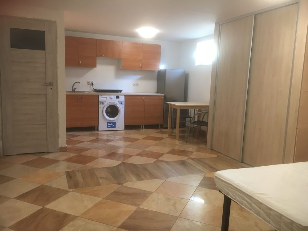 Kawalerka do wynajęcia Czerwonego Kapturka