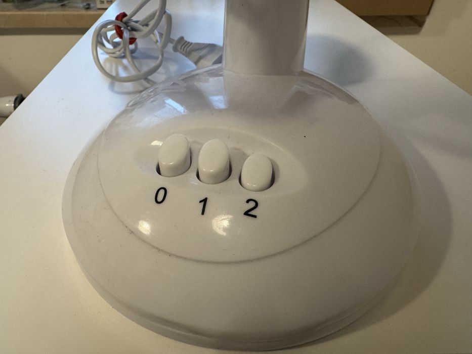 Wentylator przenośny Ravanson WT-1023 27cm srednica