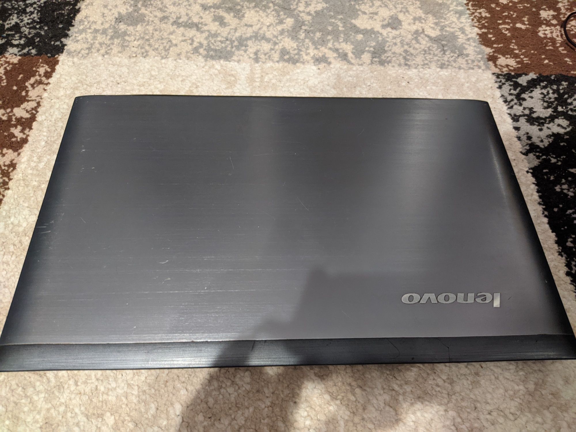 Lenovo B570c intel core i5/geforce 410m