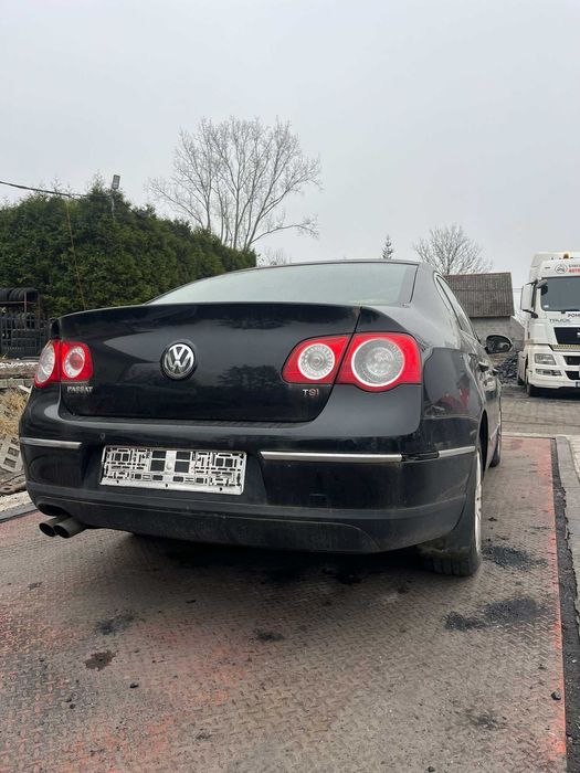 Volkswagen Passat B6 1.8 TSI Kod lakieru LC9X, 2009 rok części